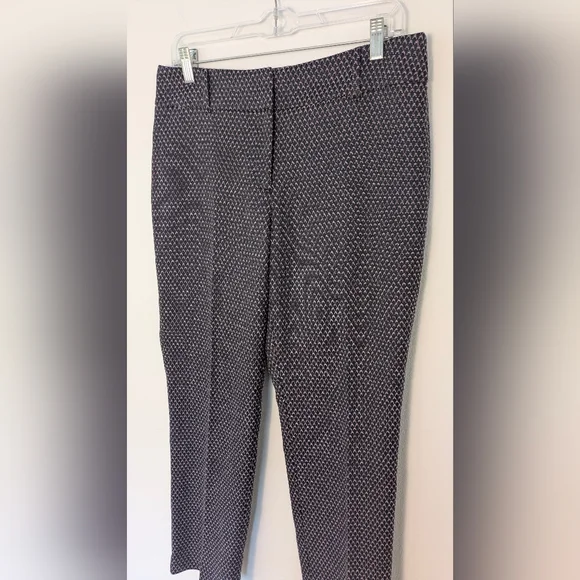Ann Taylor Curvy Geo Jacquard Ankle Pants Purple Black Size 6 Mid Rise Office - Picture 2 of 12